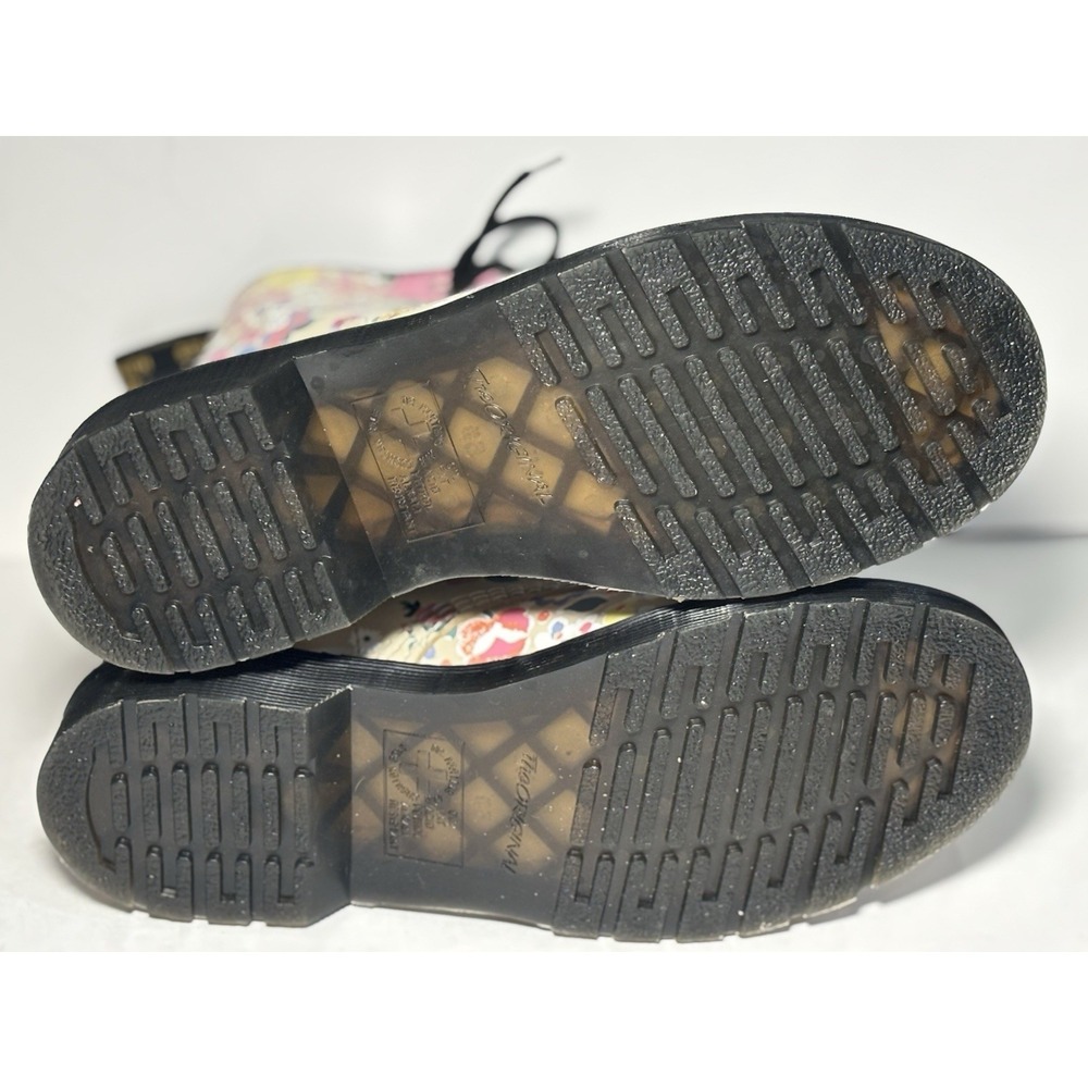 Dr. Martens Floral Lace-Up Combat Boots in Cream and Black - Picture 6 of 9